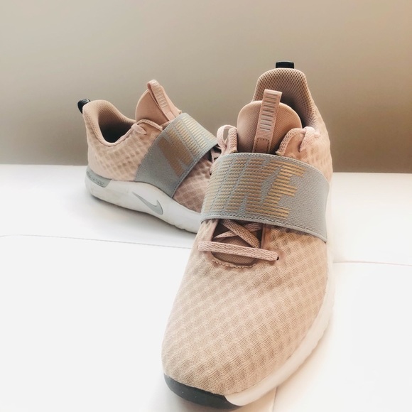 Nike Shoes - Nike Running Shoes